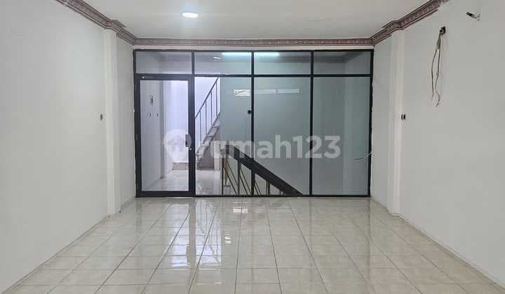 Ruko Murah, 2 Lantai, Strategis, Boulevard di Kelapa Gading Jakarta Utara (Len)