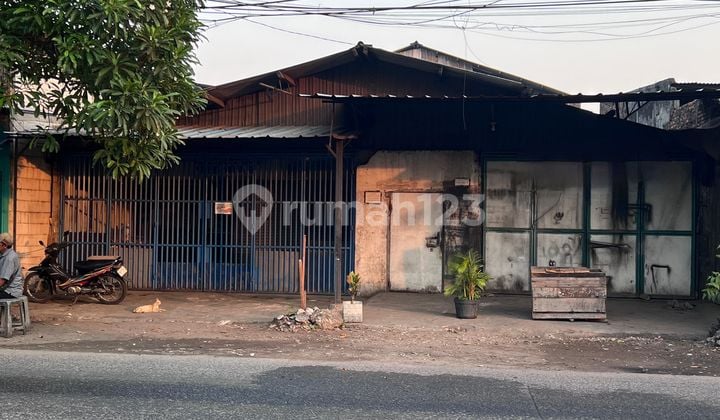 For Sale, Former Accounting Workshop Land, On Main Road, Suitable for Business, Strategic, Flood-Free on Cilincing Main Road, North Jakarta