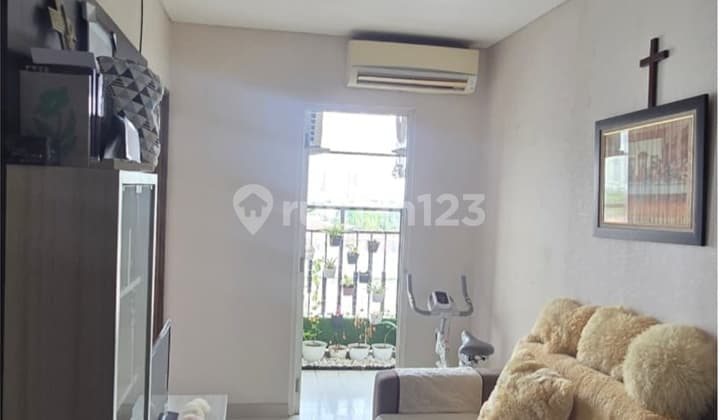 Cheap Apartment, 2 Bedrooms, Near Public Facilities, City View at Sunter Icon North Jakarta (Van)