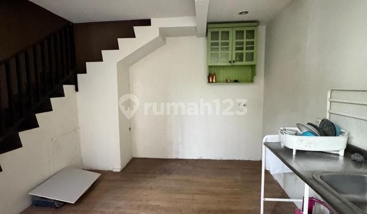 Dijual Cepat Rumah Bagus 2 Lantai di Pisok Bintaro