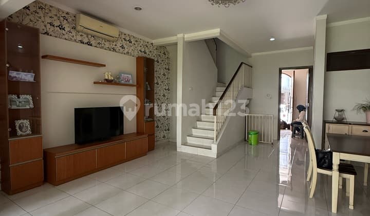 Dijual Rumah Modern Classic Didiscovery Bintaro