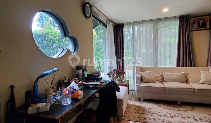 Dijual Rumah di Cluster Ozone Residence Veteran Jak Sel