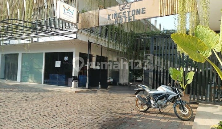 Dijual Hotel & Resort 98 Room di Cibubur Dekat Tol