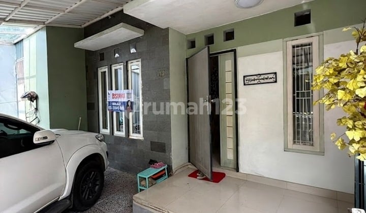 Disewakan Rumah Modern Dlm Townhouse Furnish Siap Huni