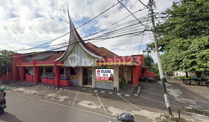 For rent: nice and cheap restaurant in Bintaro sector 2.