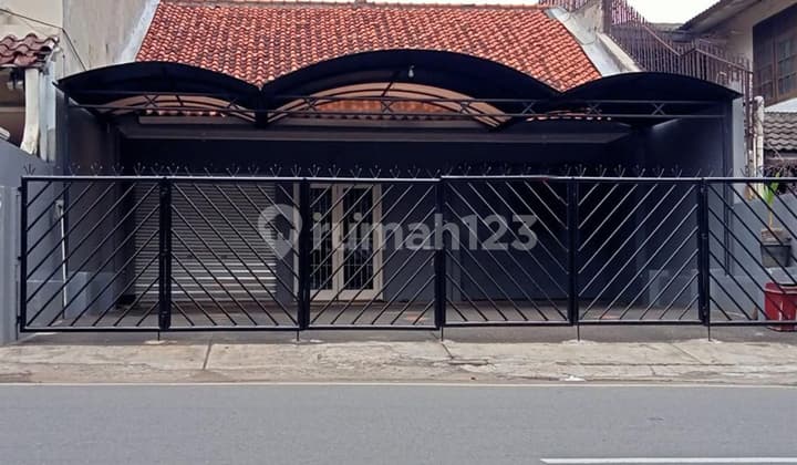 Dijual Cepat Rumah Komersil Dibintaro Utama Raya