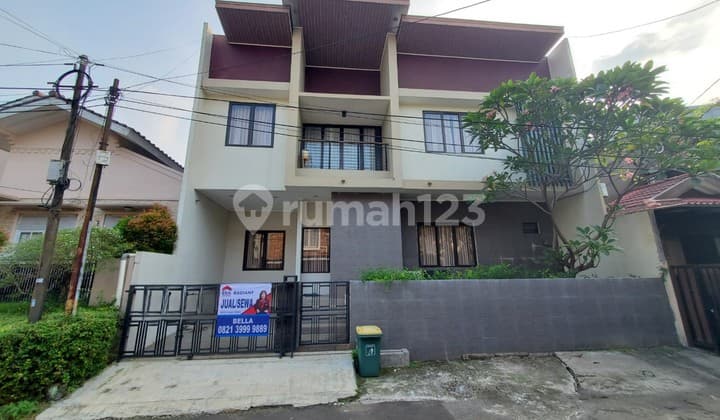 For Rent: 2-Story Modern House with SHM in Mertilang, Bintaro Sector 9
