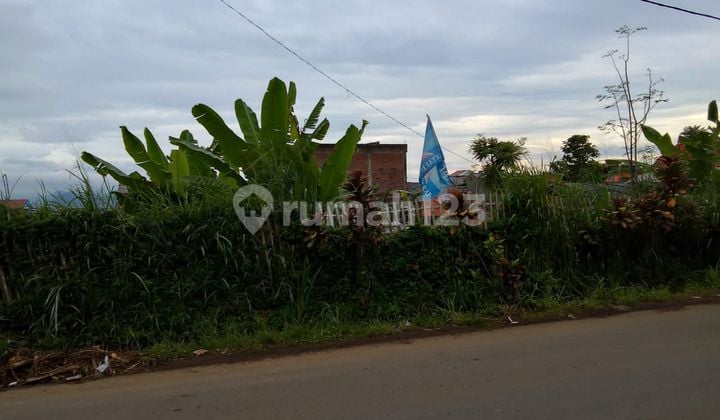 Strategic land plot on Jalan Permana Cimahi. Strategic land plot on Jalan Permana Cimahi.