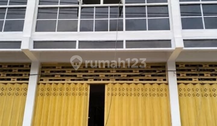 Ruko Banyu Urip Raya Kembar