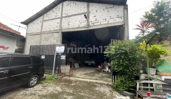 Central Semarang City Warehouse Kawi Candisari