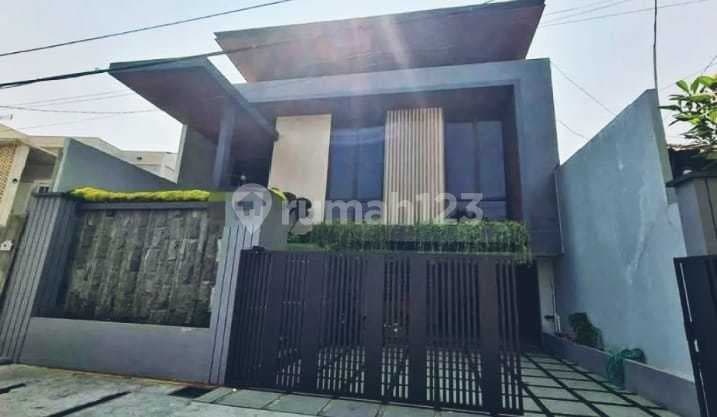 Rumah Mewah Tengah Kota Gajahmungkur Tumpang