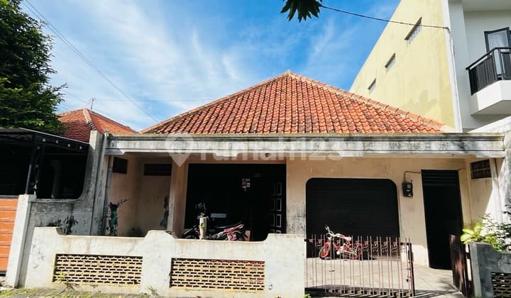 Land House Strategic Majapahit Semarang For Sale