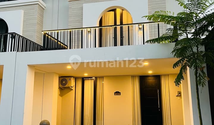 Rumah Mewah Cluster American Kedungmundu Unimus