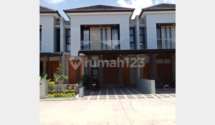 Rumah Mewah Grand Ciheulang Siap Huni Lokasi Sangat Strategis