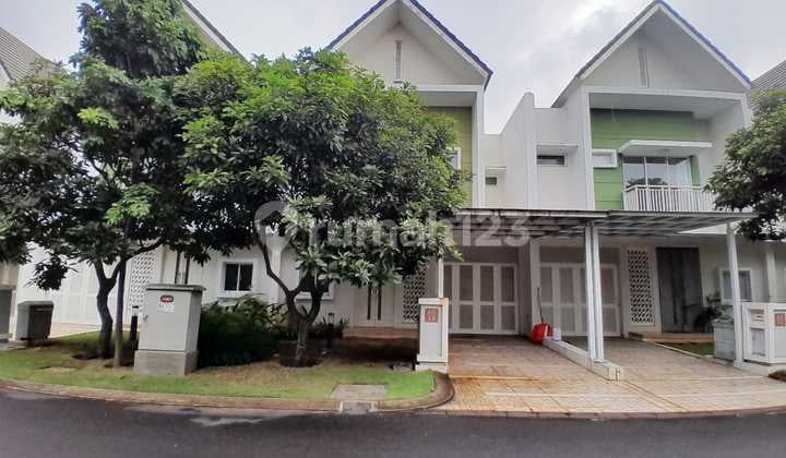 Exclusive House for Sale in Amanda Cluster, Summarecon Bandung