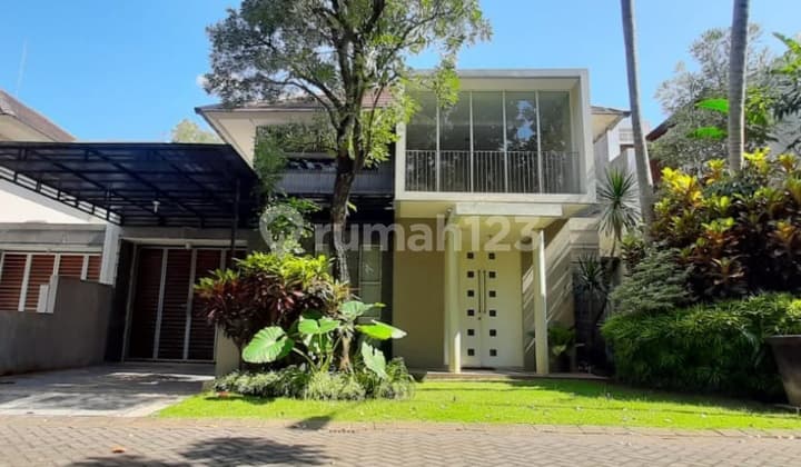 Rumah Bagus Nyaman di Perumahan Riverside Malang GMK01568