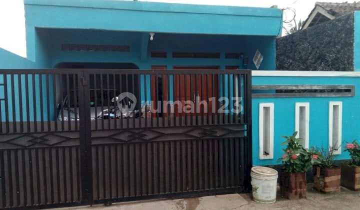 Minimalist Residence Pakuhaji Cipageran North Cimahi