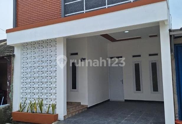 Rumah Baru Modern Minimalis Dekat Terminal Klari Karawang