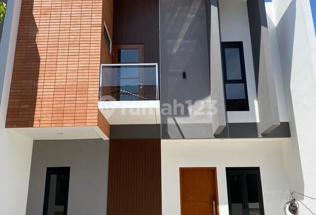 Rumah Baru Strategis Di Bkr Kembar Regol Dekat Jl Moch Ramdhan