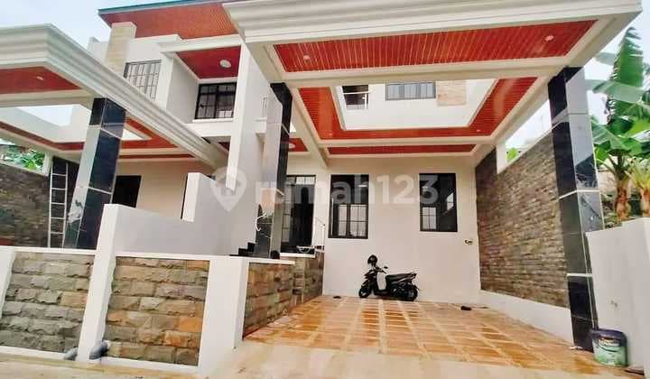 Di Jual Rumah Baru Mewah Di Manyaran Dekat Bandara