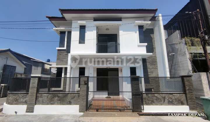 Dijual Rumah Buah Batu Bagus Akses Utama Jalan Buah Batu Kota Bandung