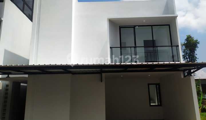 Rumah Minimalis Modern Eksclusive Dalam Cluster Garut