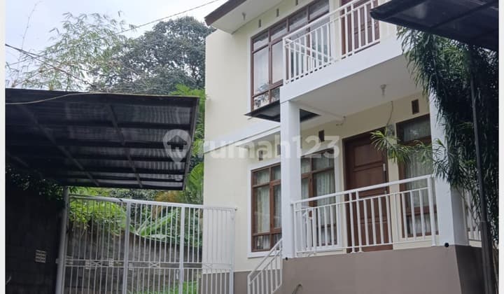 Dijual Rumah Jatihandap Bagus Sangat Strategis Dekat Cicaheum Bandung