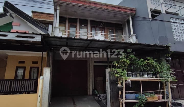 DIJUAL RUMAH SHM CEMPAKA ARUM 2 LANTAI DEKAT KCIC