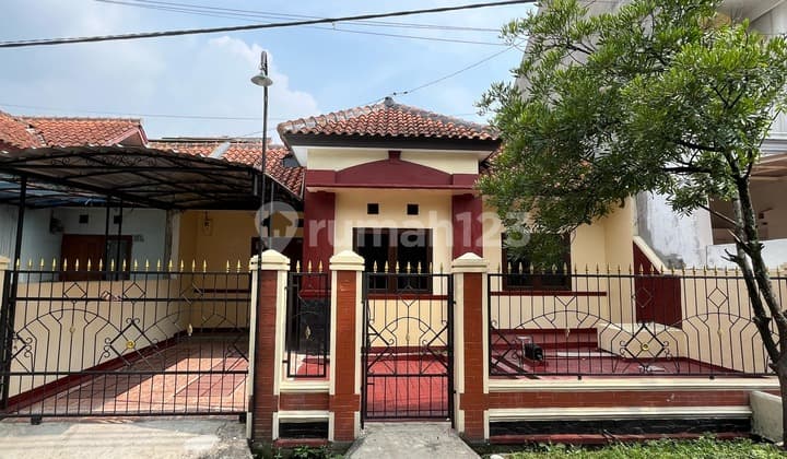 Dijual Rumah Bagus Strategis Dalam Komplek Bandung Selatan
