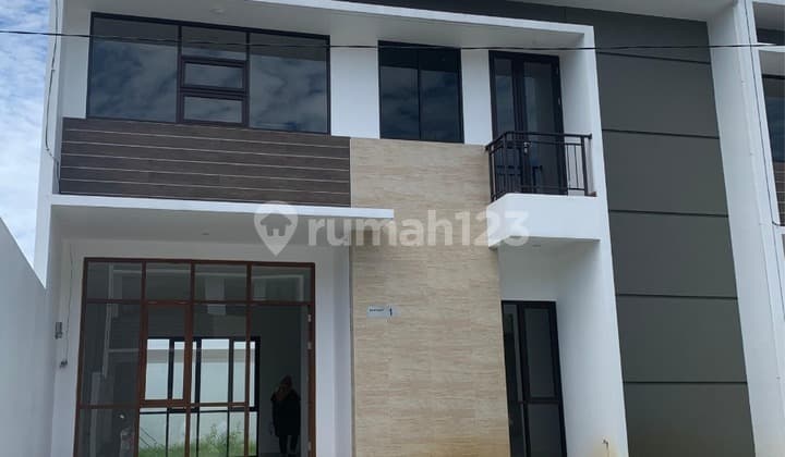 For Sale New Modern Minimalist House Buah Batu Bandung