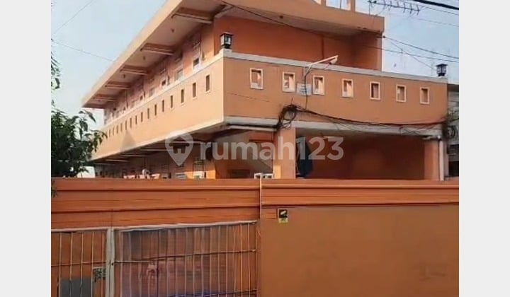 Well-Maintained Boarding House for Sale in Bojong Koneng, Cikutra Wing, Next to Main Road