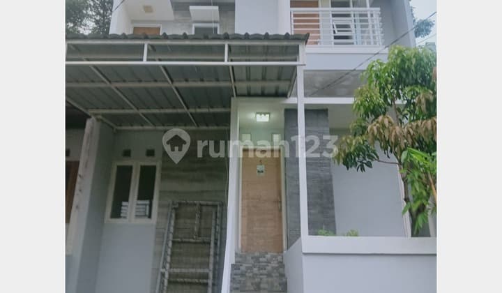 Dijual!! Rumah Bagus Pasir Impun Kota Bandung - Akses Strategis dan 5 Menit ke Pusat Kota