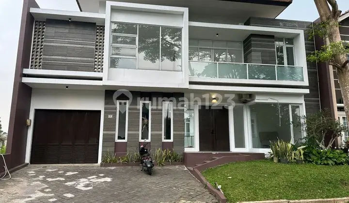 New Parahyangan Tatar Mayang Sunda Luxury House