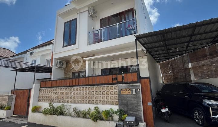 Rumah 3Kt Nyaman Terawat Lokasi Strategis di Taman Griya