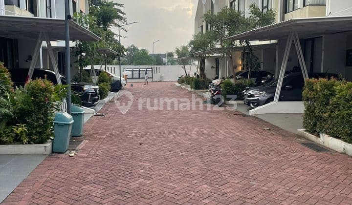 Rumah 2 Lantai Siap Huni Dalam Cluster di Cilangkap Jakarta Timur