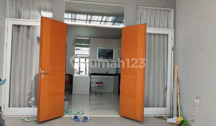 Rumah 2,5 Lantai Siap Huni Di Pusat Kota Jl Kebon Salak Bandung