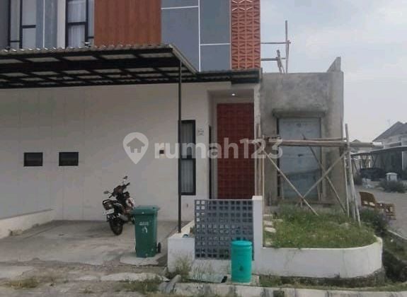 Over Kredit Ru.comah Cluster Kartika Residence Karawang Timur
