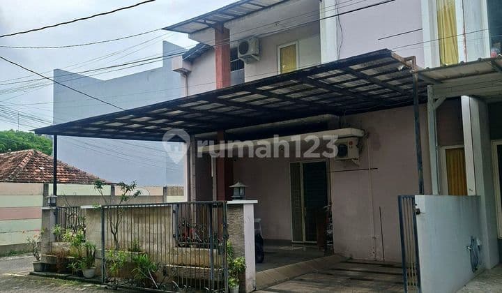 Dijual Rumah Hook di Supriyadi Siap Huni Bebas Banjir