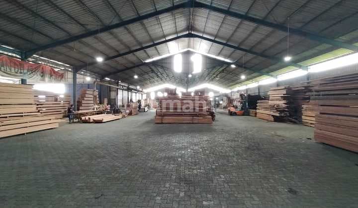 Gudang Siap Pakai di Karangawen Akses Tronton