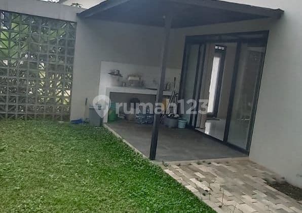 Rumah Dijual di Kota Baru Parahyangan Hook Semi Furnished