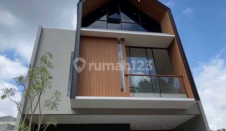 Rumah Dijual di Setraduta Bandung Baru Minimalis