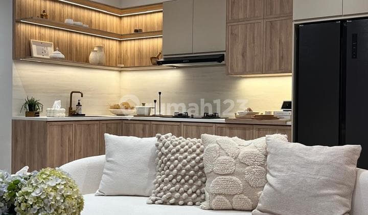 New House For Sale in Kota Baru Parahyangan Fully Furnished Cool