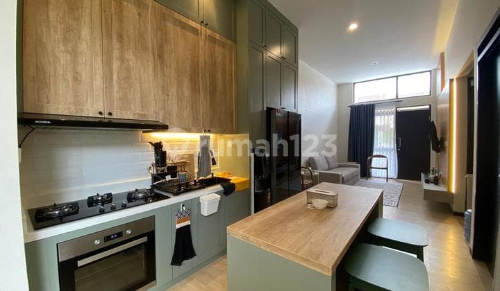 Rumah Dijual di Kota Baru Parahyangan Semi Furnished