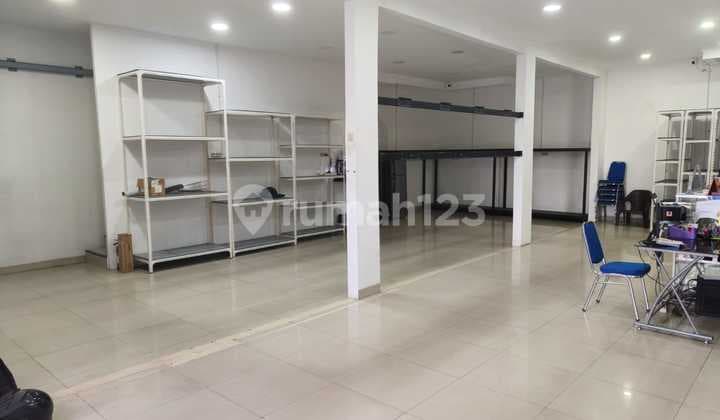 Dijual Ruko Rendeng di Daerah Gunung Batu Bandung Siap Pakai