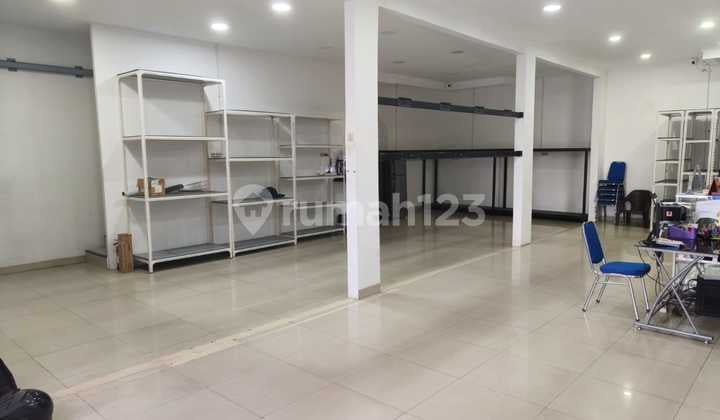 Dijual Ruko Rendeng di Daerah Gunung Batu Bandung Siap Pakai