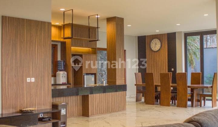 Villa Mewah Minimalis di Resort Dago Pakar Bandung