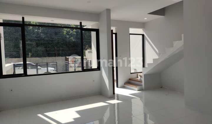 Rumah Dijual di Komplek Leuwisari Bandung Modern Minimalis