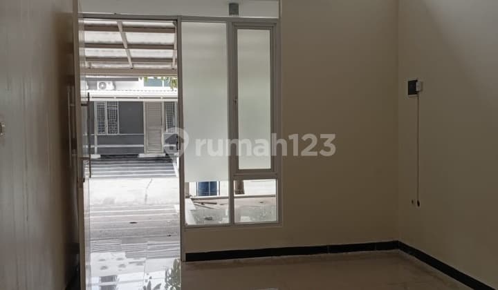 Rumah Dijual di Taman Kopo Indah Bandung Minimalis