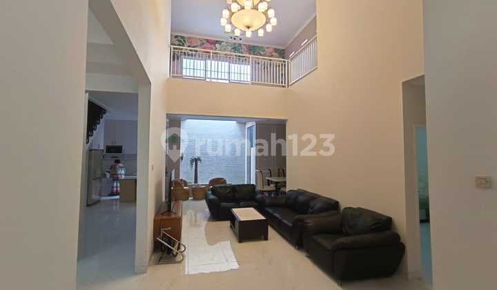 Rumah Dijual/Disewakan Full Furnished di Kota Baru Parahyangan