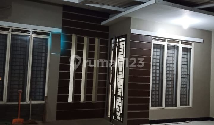 Rumah Dijual di Taman Kopo Indah Bandung Siap Huni
